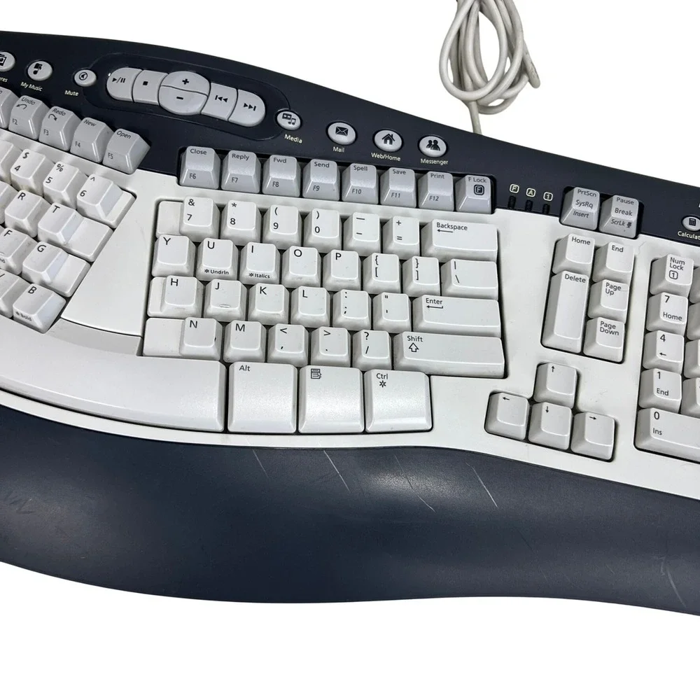 Microsoft Natural MultiMedia Keyboard 1.0A Ergonomic PS2 Wired White RT9470